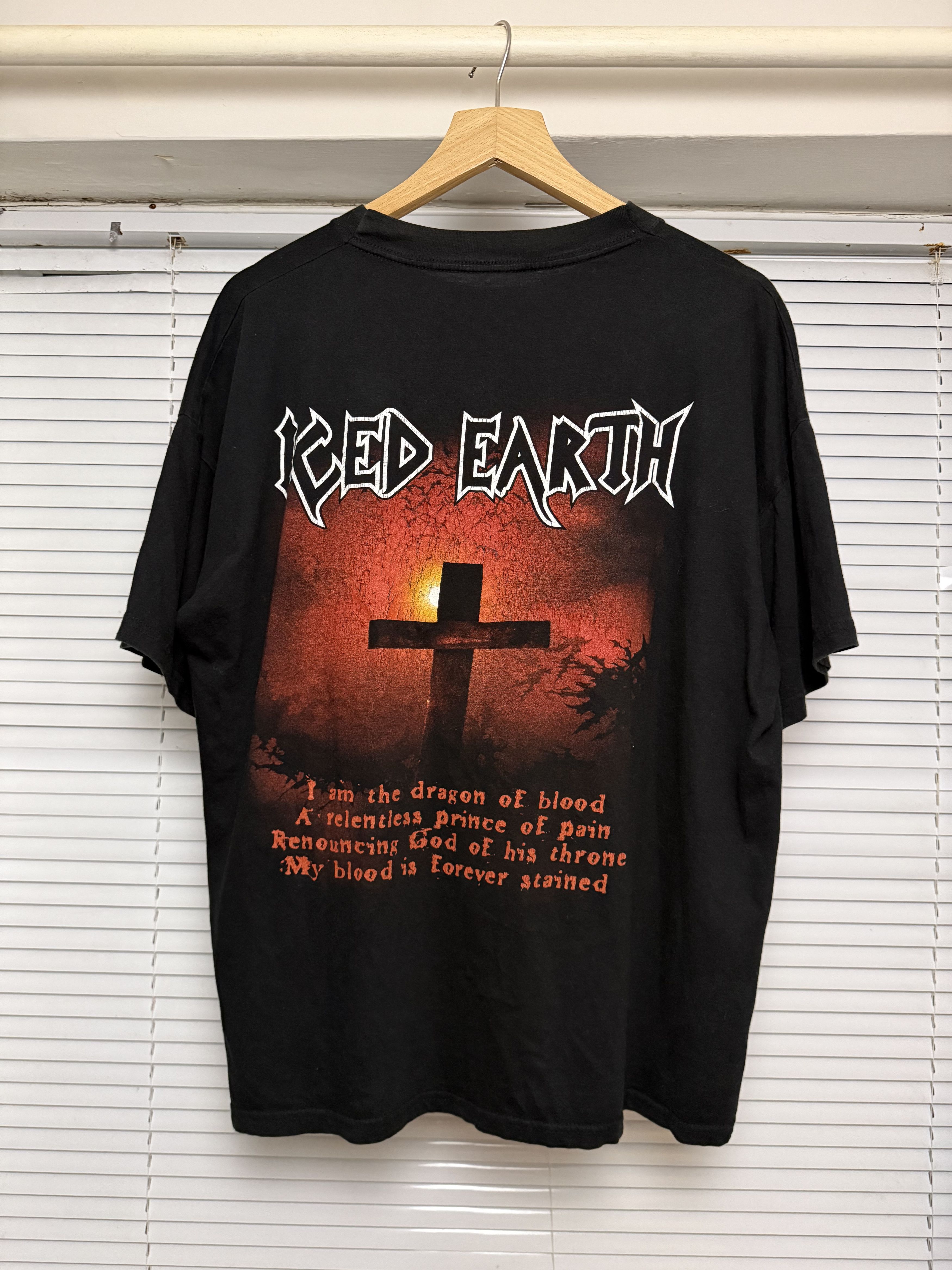 Band Tees Vintage 2001 Iced Earth Dracula Rock Band T-shirt Size US XL / EU 56 / 4 - 2 Thumbnail