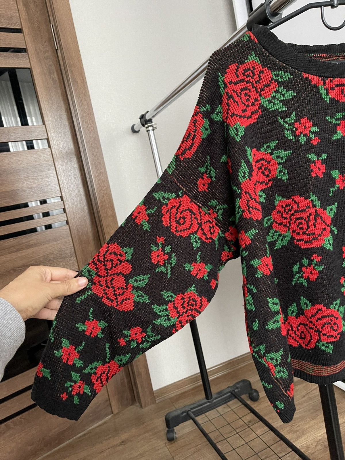 Japanese Brand Wakatsuki Chinatsu WC Roses Japanese Sweater Knit Pullover Size US M / EU 48-50 / 2 - 6 Thumbnail
