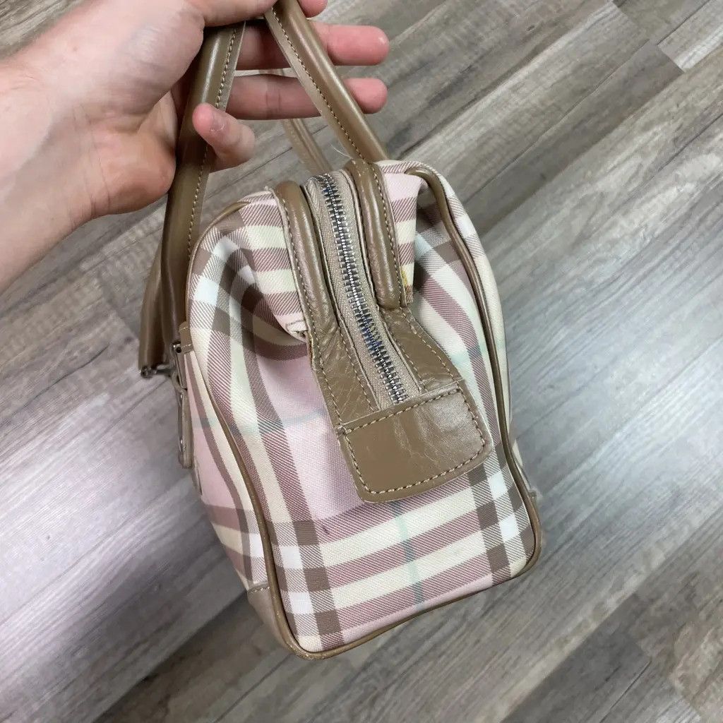 Burberry Burberry Full pattern handbag Measurements: 30x20x8cm Size ONE SIZE - 3 Thumbnail