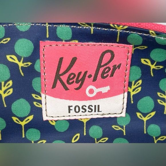 Fossil Fossil Key-Per Blue Multicolor Floral Pouch Clutch Bag Size ONE SIZE - 3 Thumbnail