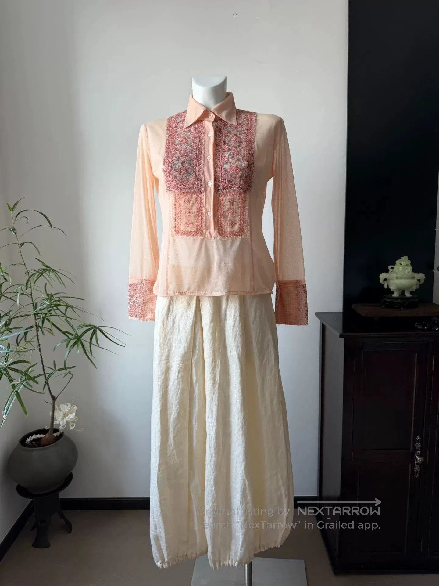 Other Ermanno Scervino Pink Embroidered Floral Shirt. Size M / US 6-8 / IT 42-44 - 1 Thumbnail