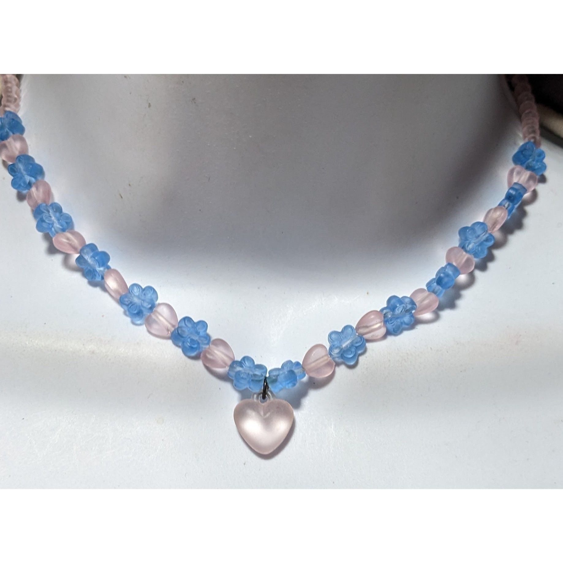 Other Kidcore Coquette Flower Heart Beaded Necklace Size ONE SIZE - 7 Thumbnail