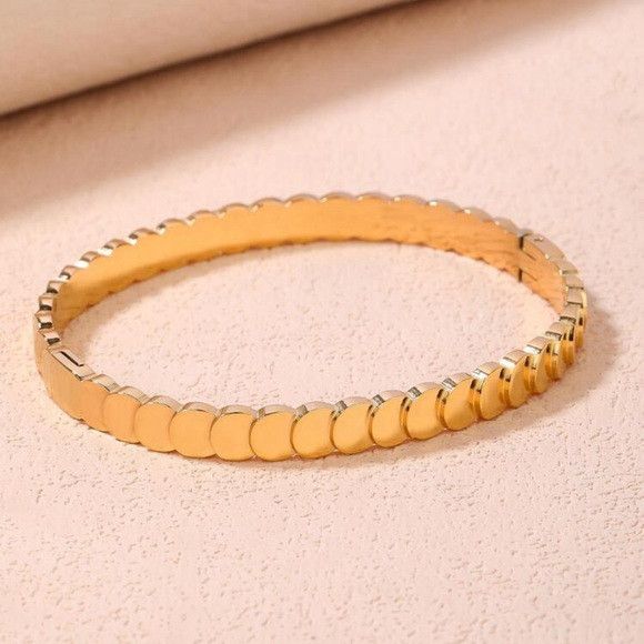 Other Fashion Stainless Steel Round Bangle For Women Size ONE SIZE - 2 Thumbnail