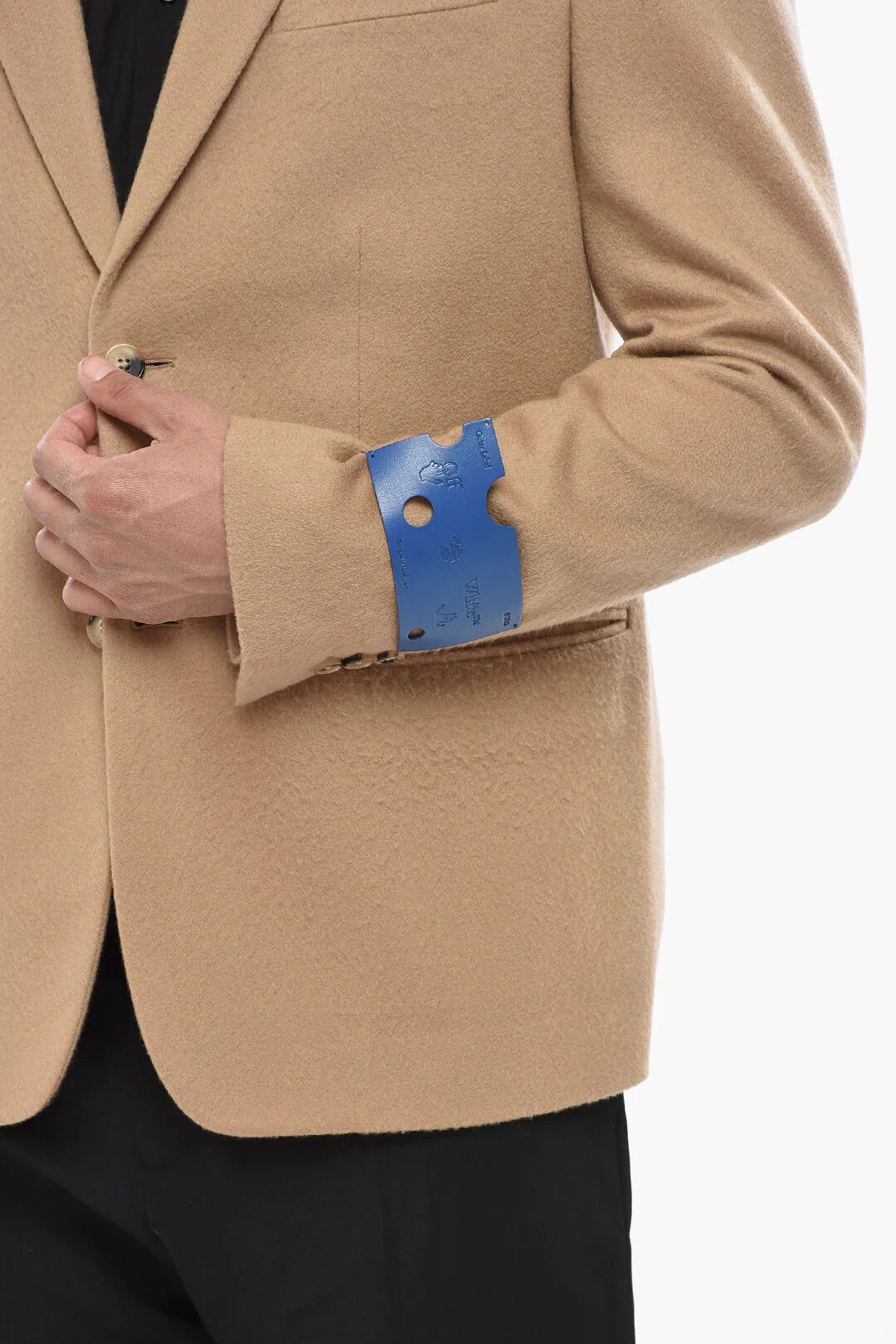 Off-White og1mm0426 Cashmere Blazer in Beige Size US M / EU 48-50 / 2 - 3 Thumbnail