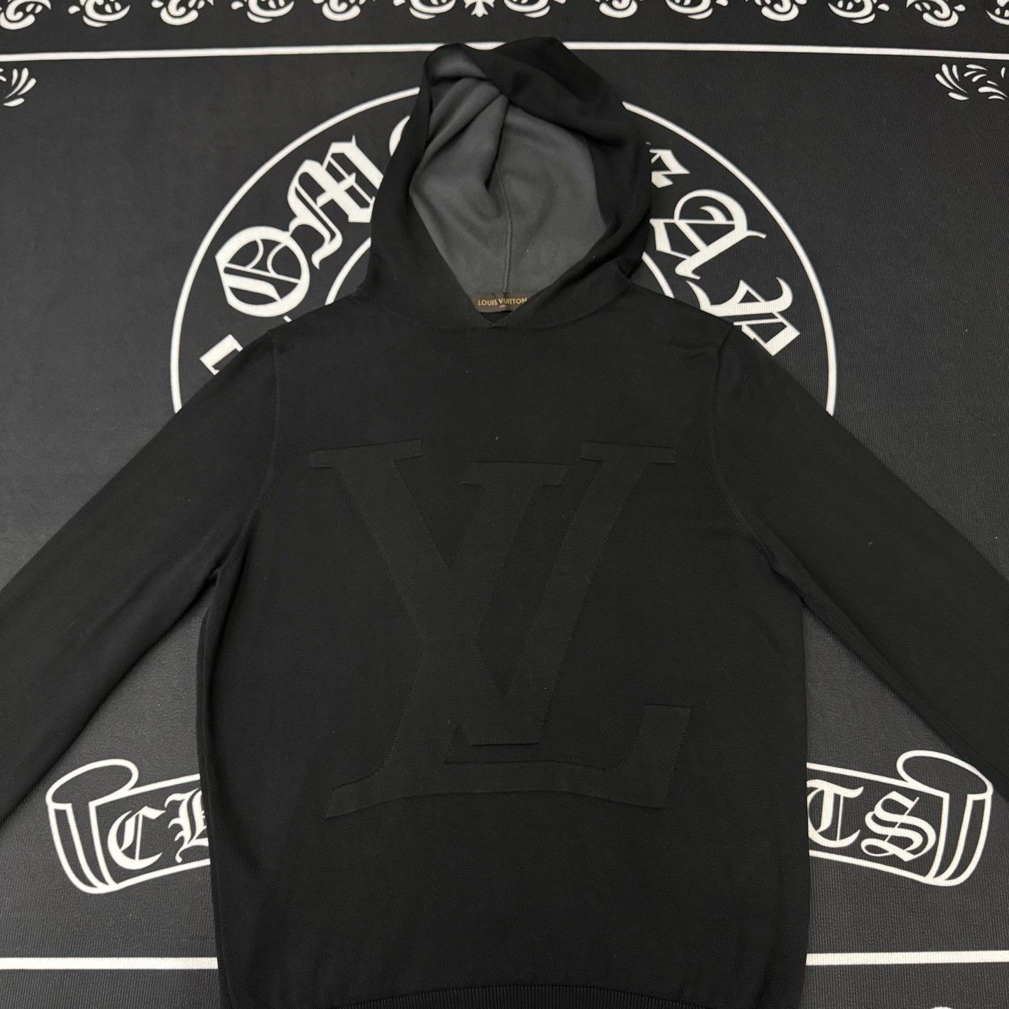Louis Vuitton Louis Vuitton Retro Black Hoodie L Men Size US L / EU 52-54 / 3 - 1 Thumbnail
