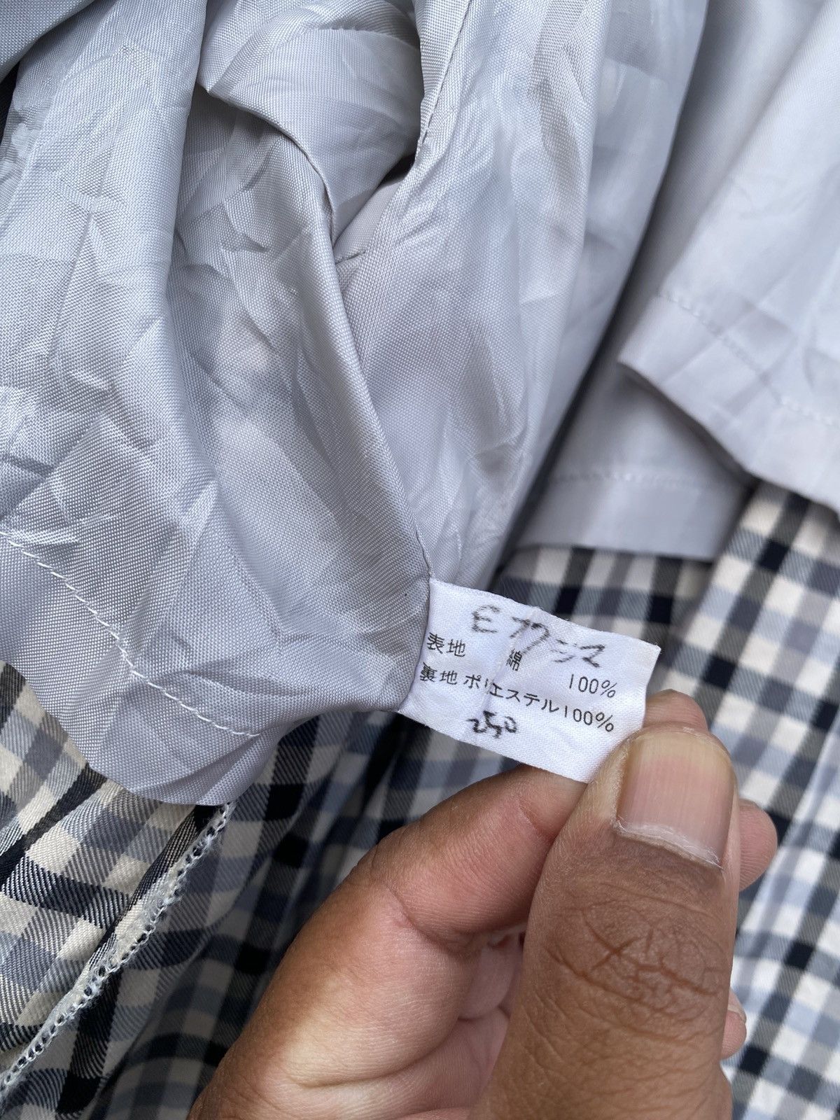 Burberry Vintage Burberry Checkered Long Coat Size US L / EU 52-54 / 3 - 15 Thumbnail