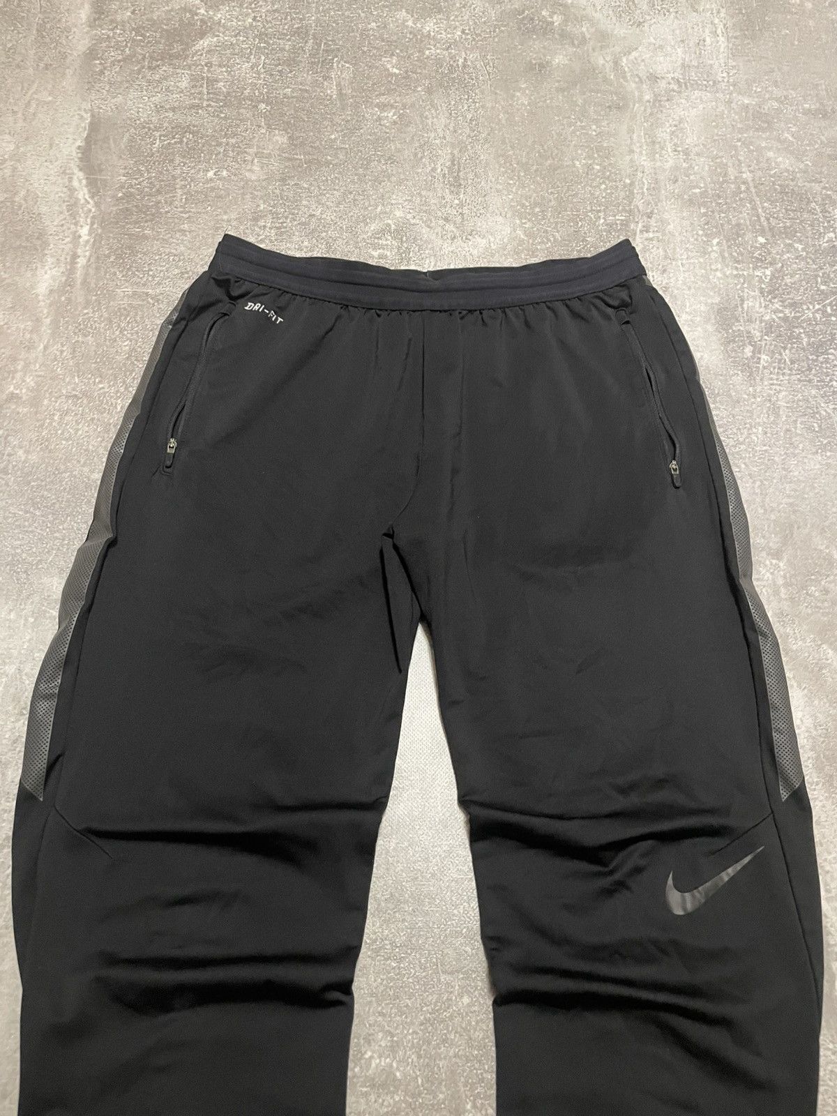 Nike Vintage Nike Dri- Fit Swoosh Logo Black Pants Size L Size US 34 / EU 50 - 6 Thumbnail