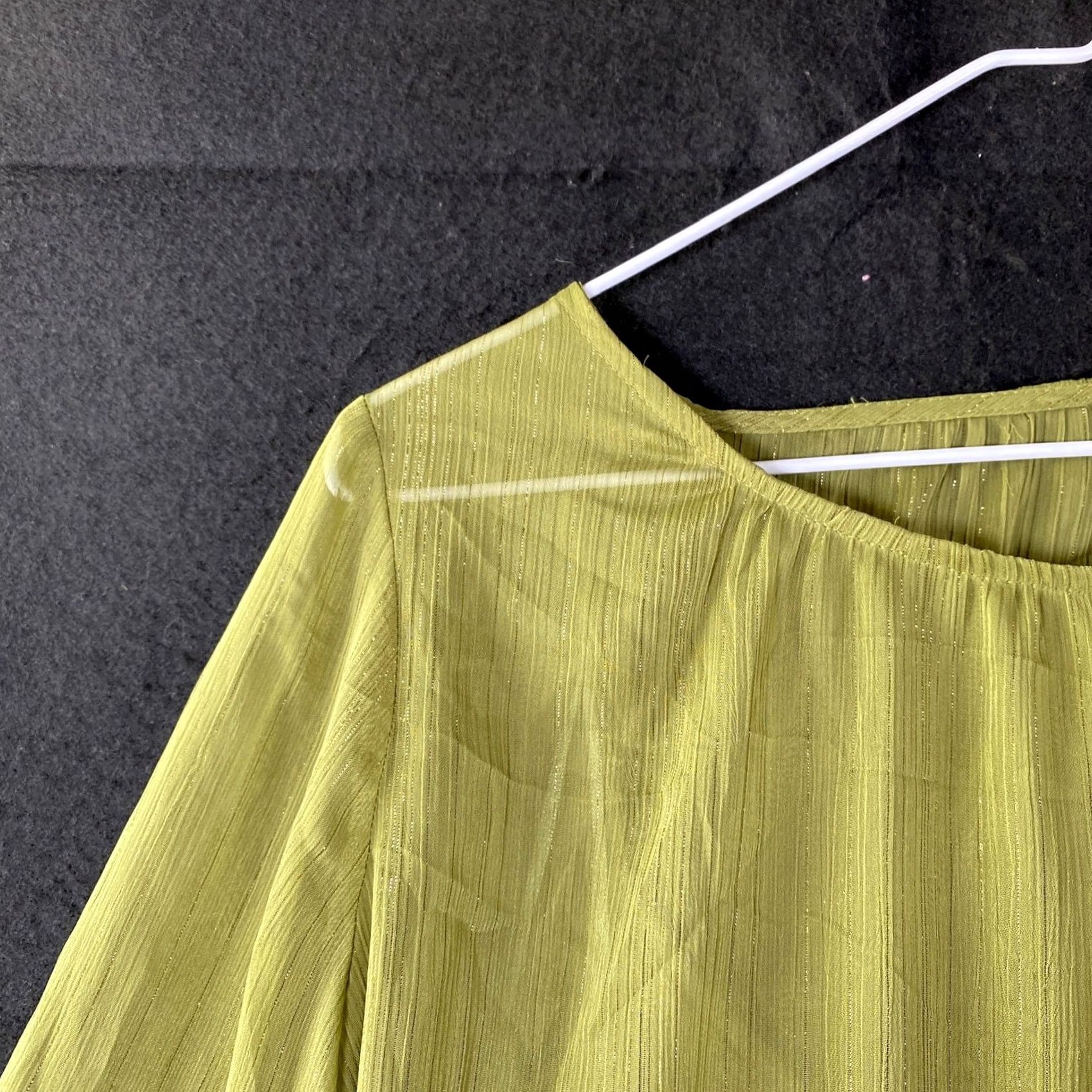 Lauren Conrad VINTAGE LC Lauren Conrad Womens Blouse Green Yellow Round Neck Sheer Bell Sleeve S Size S / US 4 / IT 40 - 4 Thumbnail