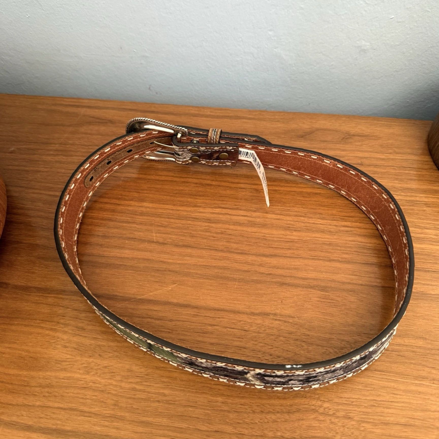 Vintage Nocona Belt Mossy Oak Camo Leather Silvertone Buckle Size 32 Removable Buckle Mens Leather Belt Size 32 - 5 Thumbnail