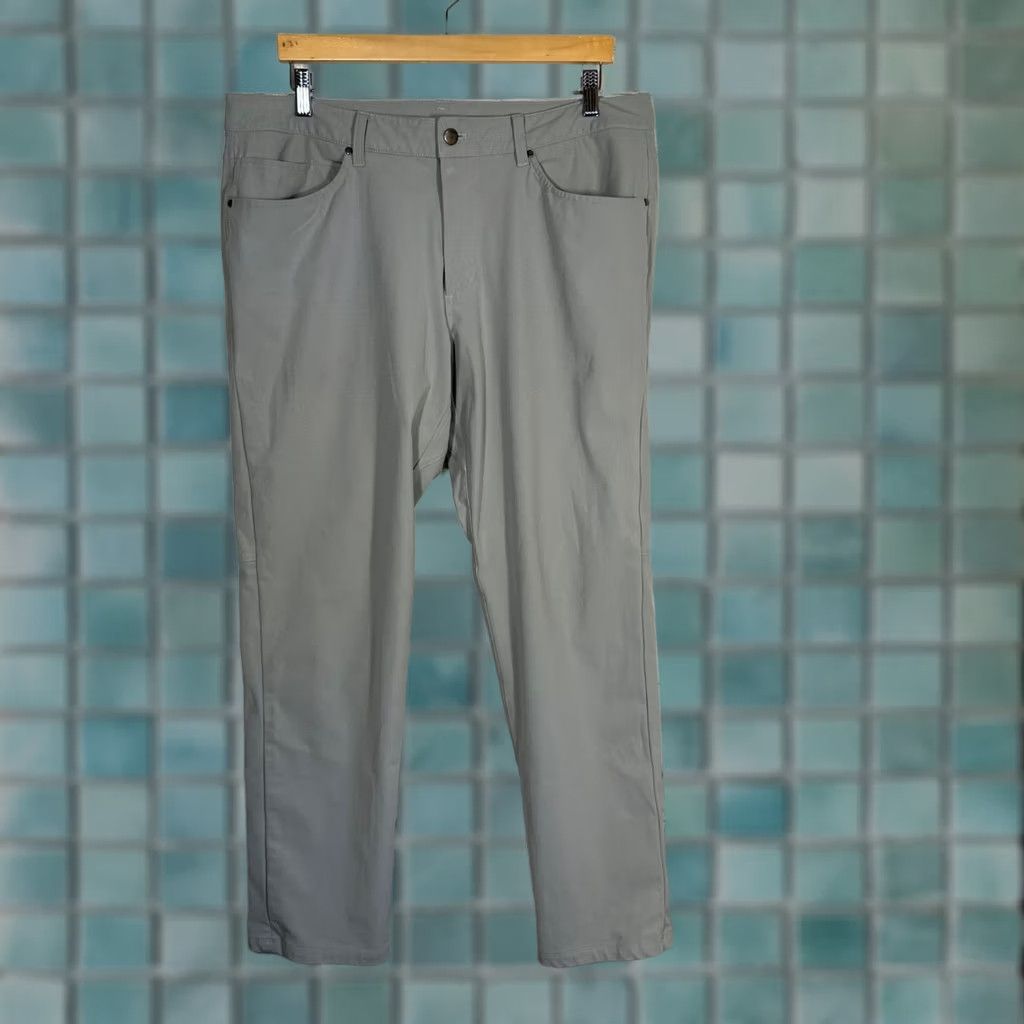 Lululemon Lululemon ABC Pant Slim Light Gray Warpstreme 5-Pocket Mens Size 36 LM5ADES Size US 36 / EU 52 - 1 Thumbnail