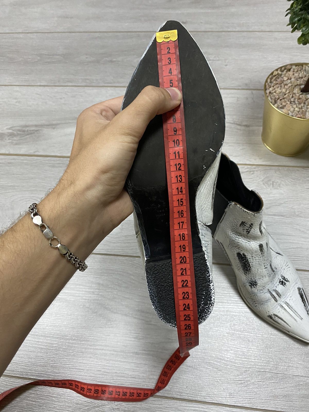 Acne Studios Acne Studios Chelsea Vero Cuolo leather boots heels painted Size US 9 / IT 39 - 13 Thumbnail