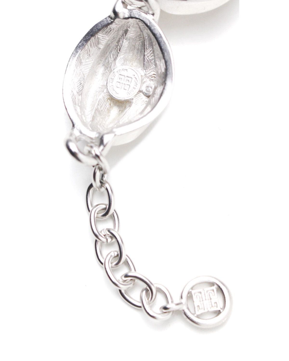 Givenchy 1970S GIVENCHY BRUTALIST SATIN SILVER BRACELET – TAKASHIMAYA Size ONE SIZE - 8 Thumbnail