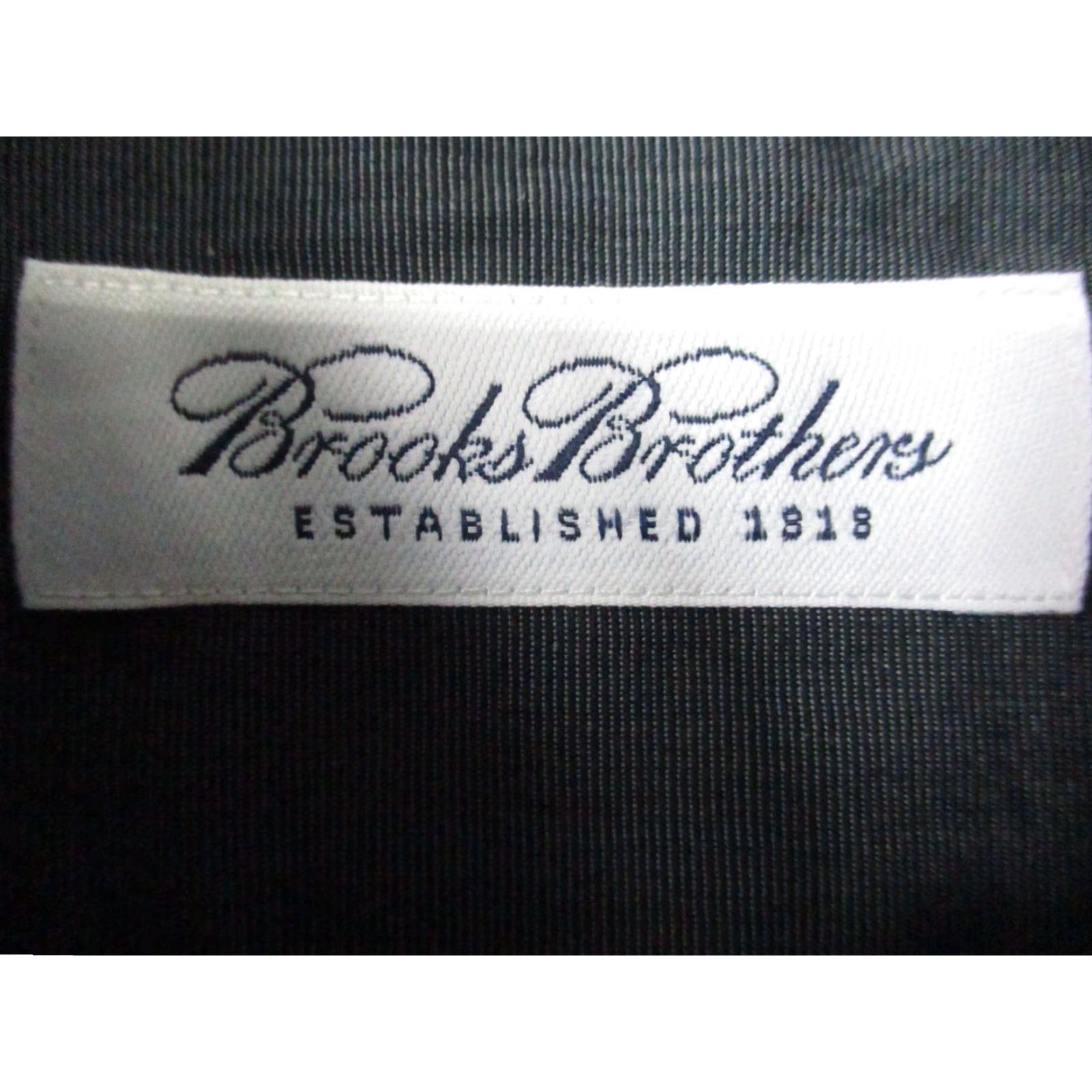 Brooks Brothers BROOKS BROTHERS Established 1818 Button Up Dress Shirt Gray 15.5 Regular Shirt Mens - 46 in Chest - 32-33 Sleeve - Check Pattern Size 42R - 4 Thumbnail