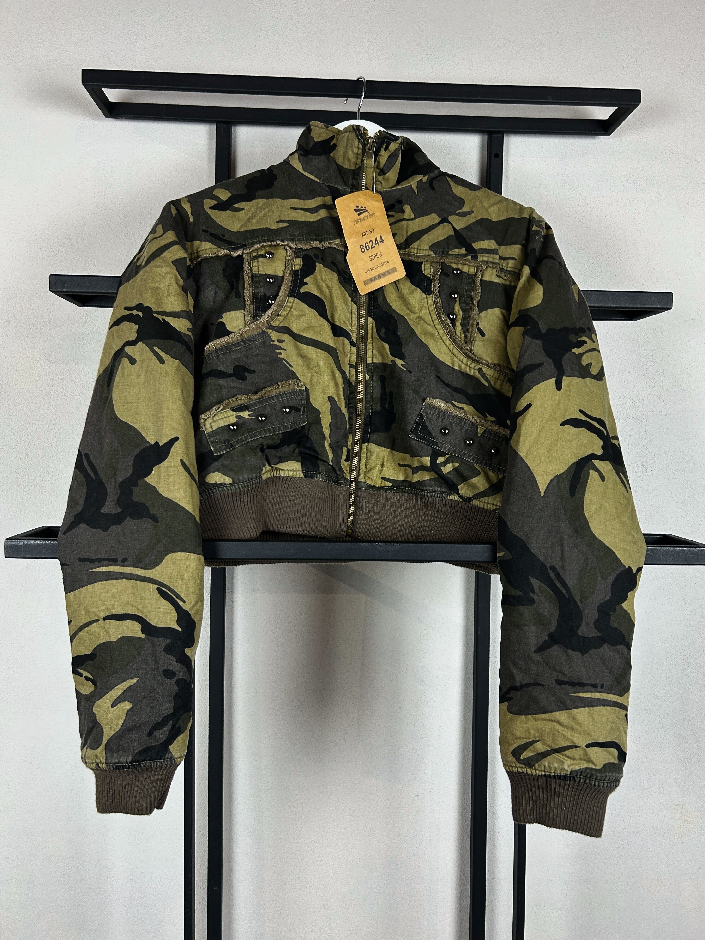 Japanese Brand Vintage Cropped Camo Jacket Y2K Military Streetwear Size US S / EU 44-46 / 1 - 3 Thumbnail