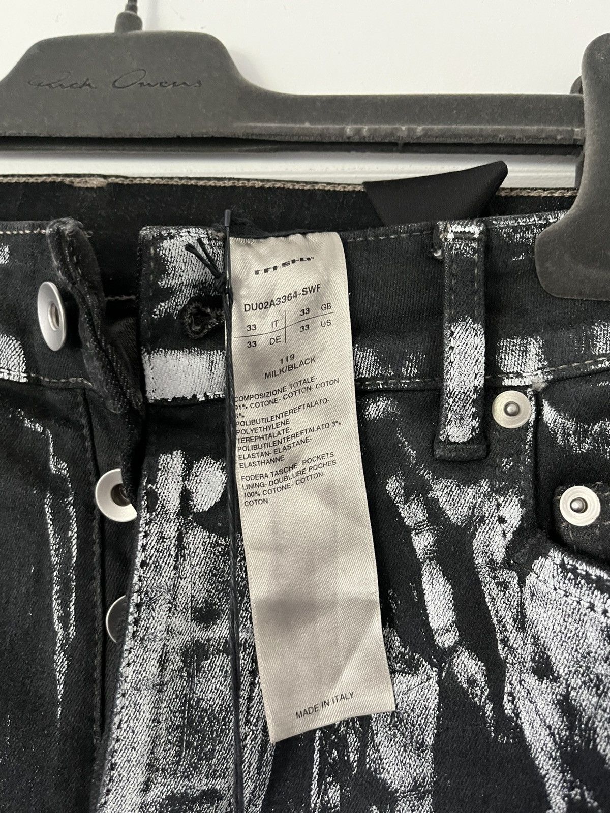 Rick Owens Rick Owens DRKSHDW - Foil Destroyed Tyrone Cut, Milk/Black Size US 33 - 2 Thumbnail