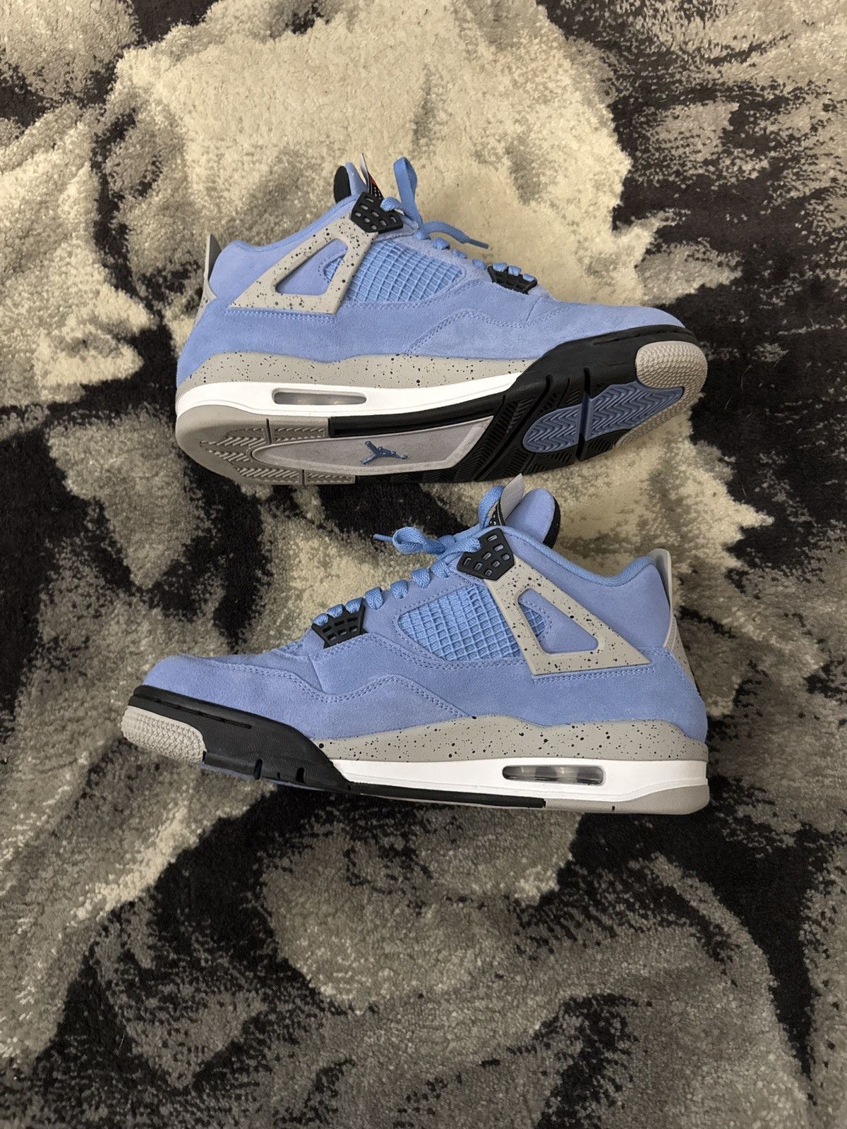 Jordan Brand Air Jordan 4 ‘University Blue’ Size US 10 / EU 43 - 2 Thumbnail