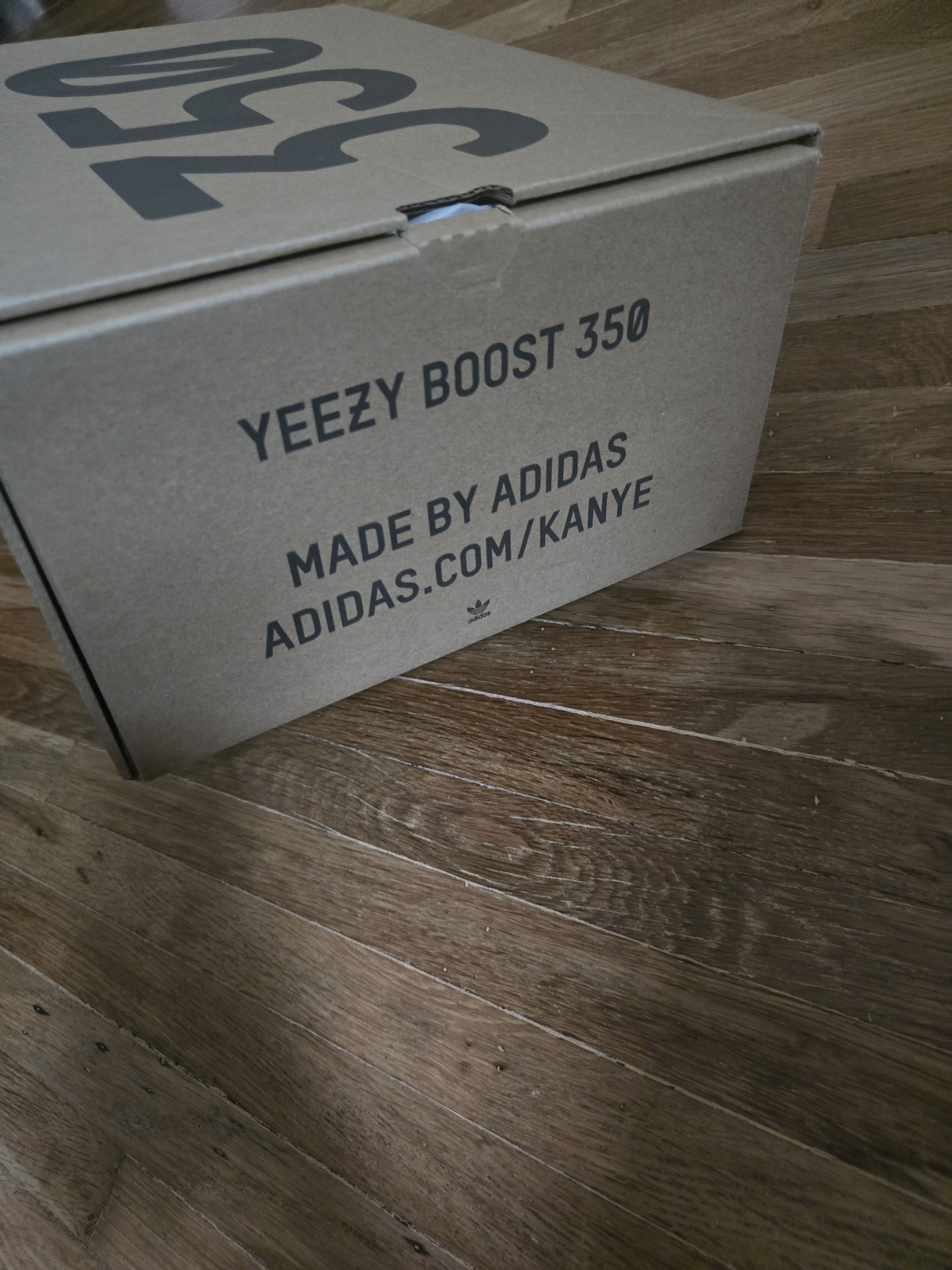 Yeezy Yeezy boost 350 v2 Butter Size US 11 / EU 44 - 10 Thumbnail