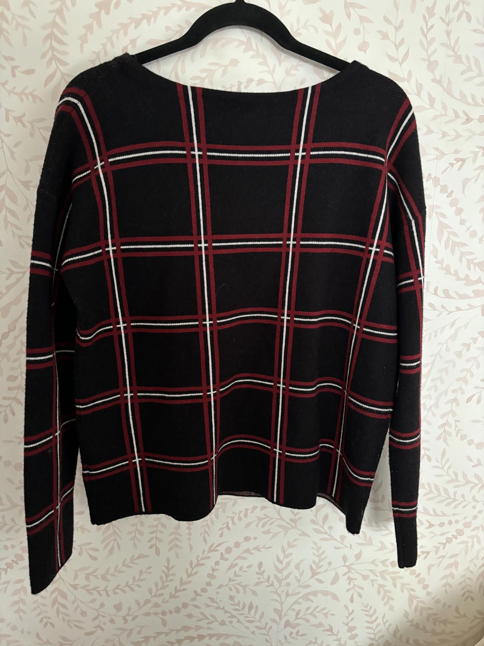 Elie Tahari EUC Tahari Women's Black Plaid Sweater Size L / US 10 / IT 46 - 3 Thumbnail