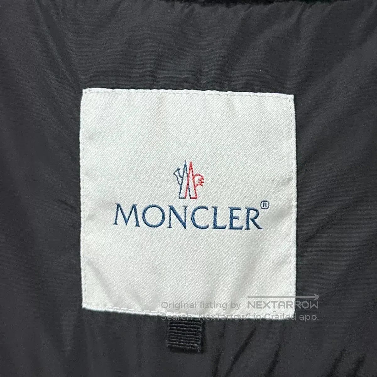 Moncler Moncler Ruffled Hem Down Jacket. Size S / US 4 / IT 40 - 5 Thumbnail