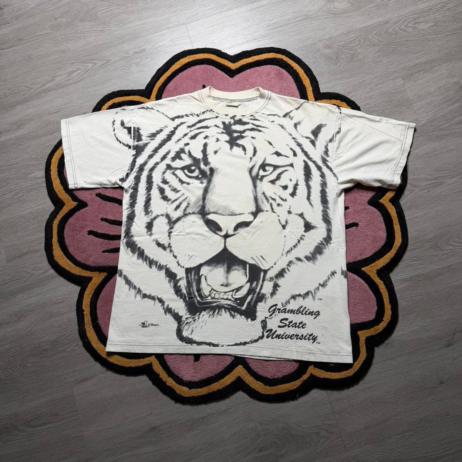 NCAA × Vintage Vintage Grambling State University Tiger AOP HBCU T-shirt Size US XL / EU 56 / 4 - 1 Thumbnail