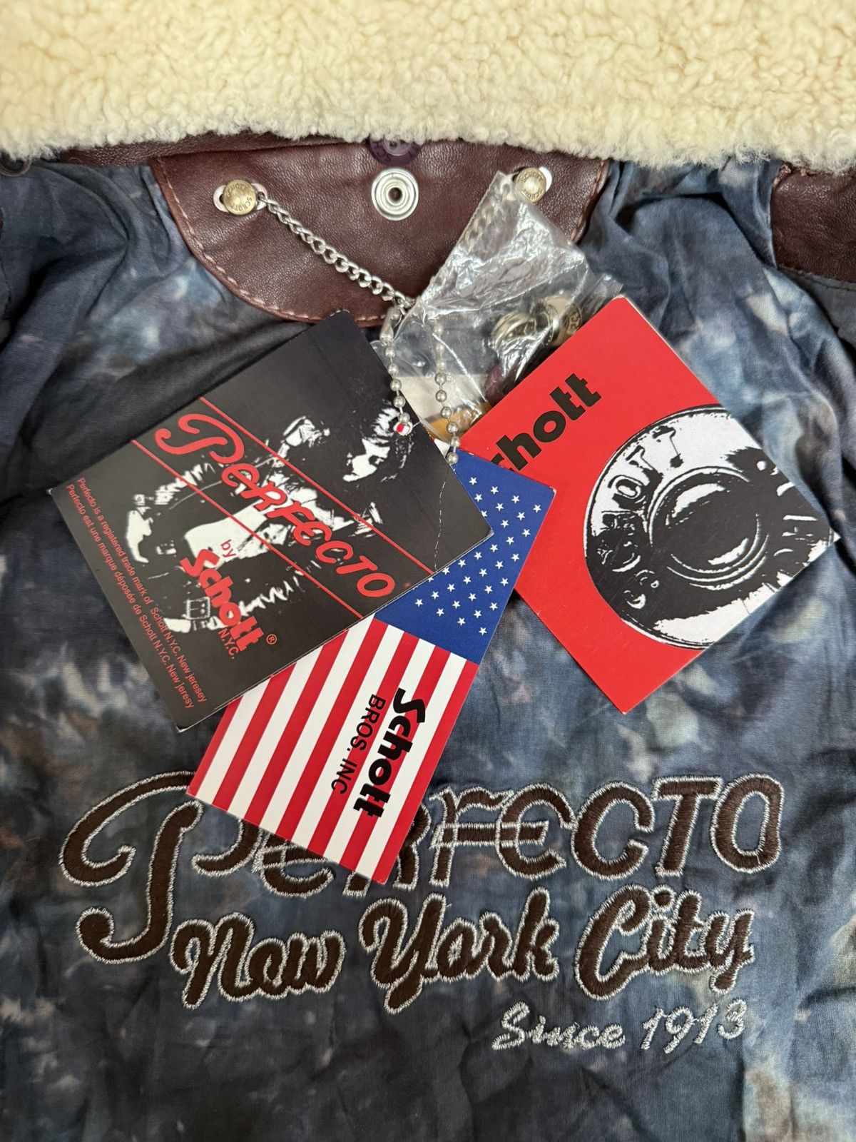 Schott Schott NYC Perfecto Leather Jacket – Deadstock – Made in USA Size M / US 6-8 / IT 42-44 - 11 Thumbnail
