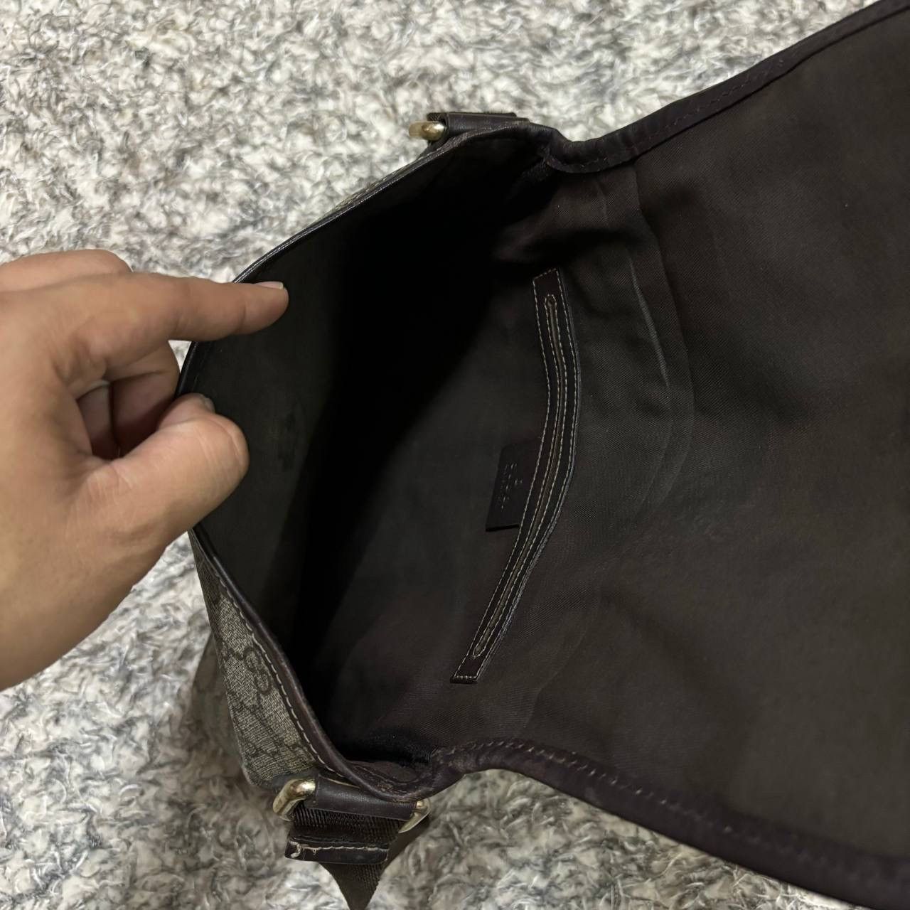 Gucci Vintage Gucci GG Supreme Small Messenger Bag Crossbody Italy Size ONE SIZE - 11 Thumbnail