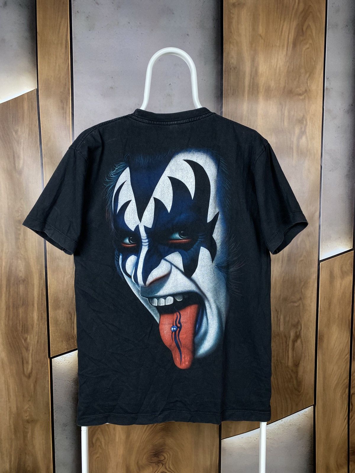 KISS 🎸Vintage T-Shirt KISS Big Logo VTG Tee🎸 Size US M / EU 48-50 / 2 - 7 Thumbnail