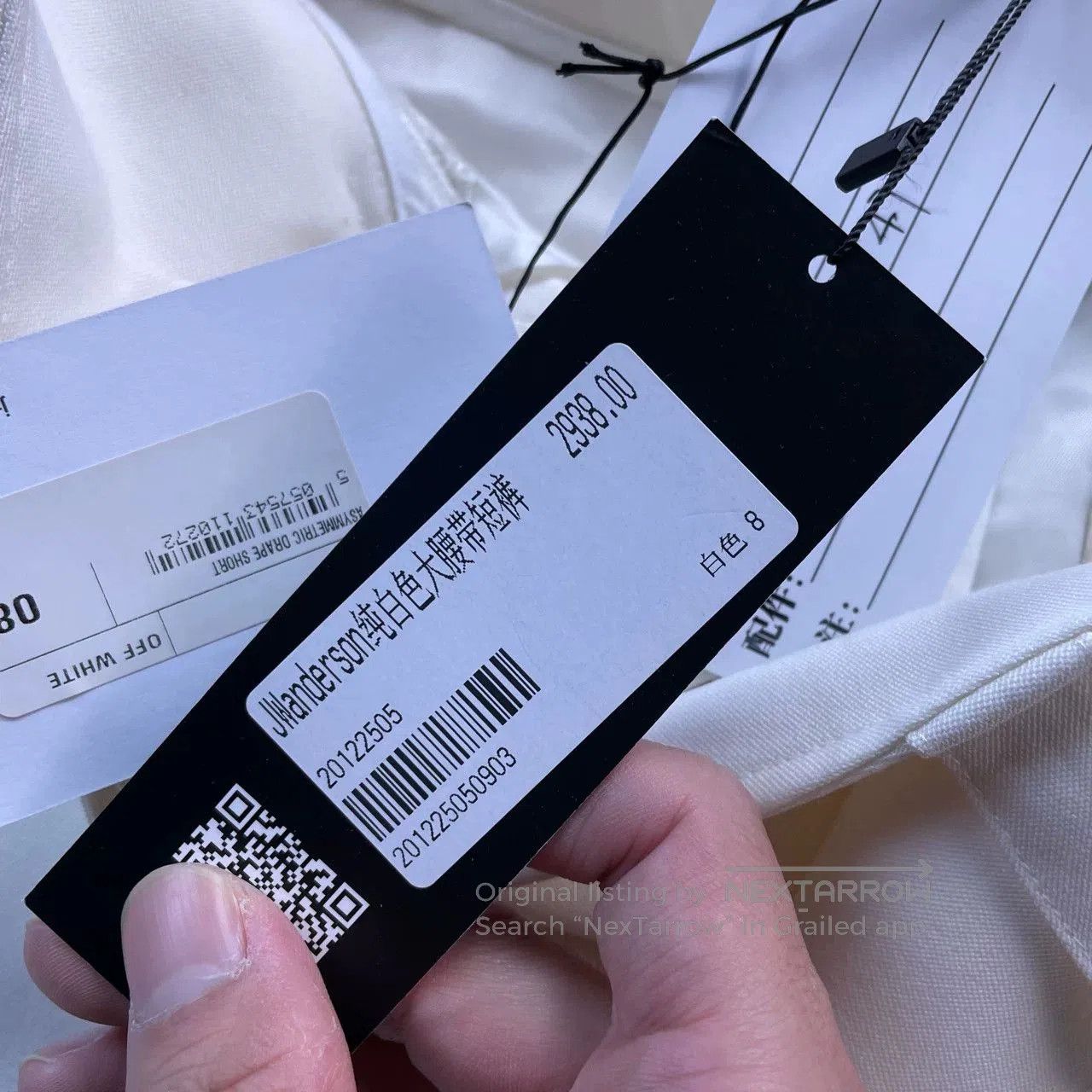 JW Anderson JW Anderson White Wide Belt Shorts. Size 30" / US 8 / IT 44 - 6 Thumbnail
