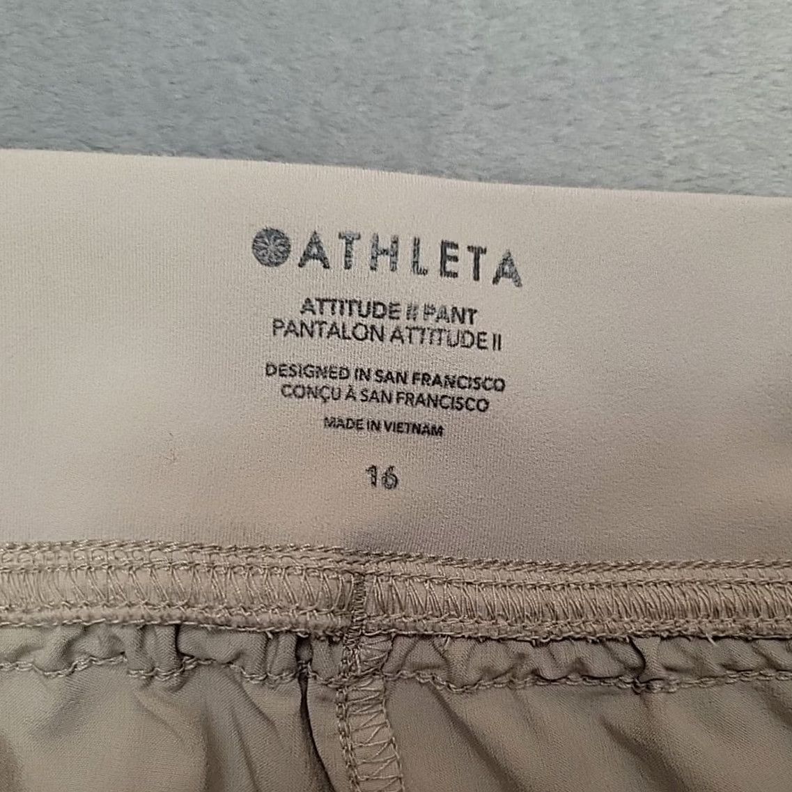 Athleta Athleta Attitude II Pant Womens 16 Beige Stretch Performance Jogger Comfort Easy Care Lightweight Spandex Polyester Solid 90s Sports USA Womens Size 38" / US 16 / IT 52 - 4 Thumbnail