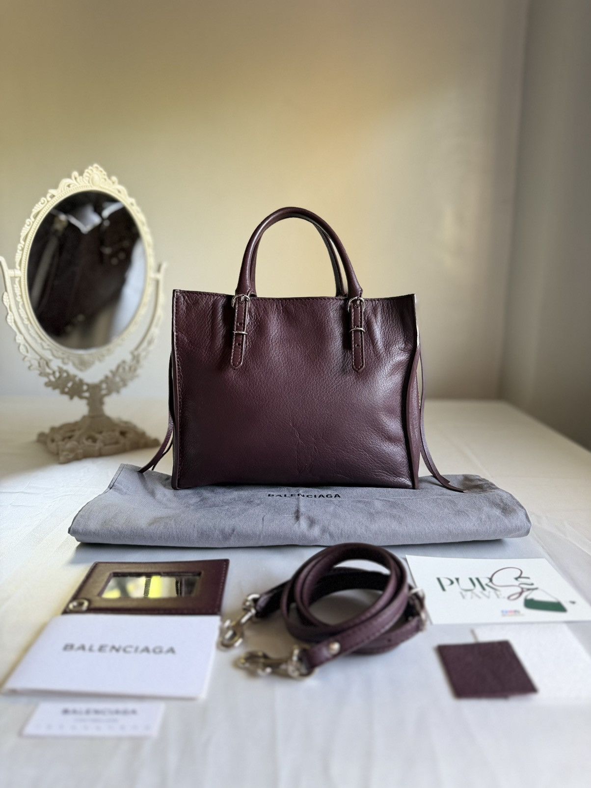 Balenciaga Authentic BALENCIAGA Mini Papier A4 Tote Burgundy Calfskin Size ONE SIZE - 2 Thumbnail