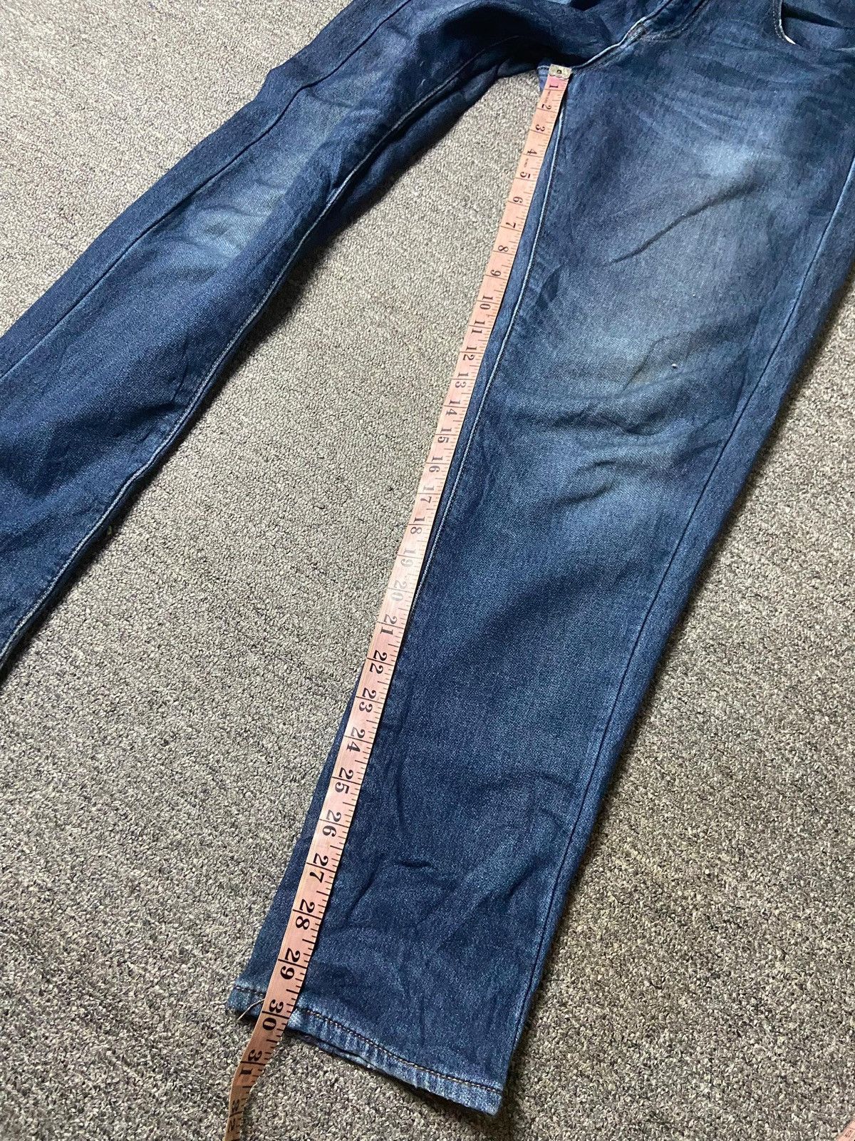 Uniqlo Uniqlo Distressed Denim Jeans (165) Size US 30 / EU 46 - 5 Thumbnail