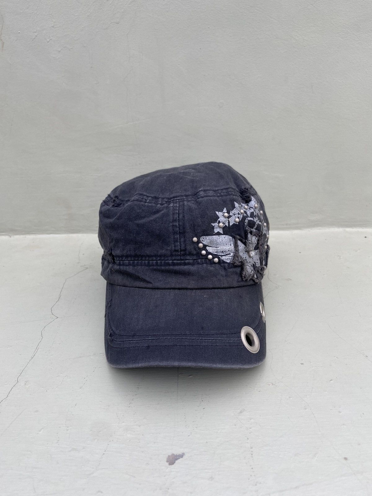 If Six Was Nine 2000s punk studded ifsixwasnine patrol hat Size ONE SIZE - 3 Thumbnail