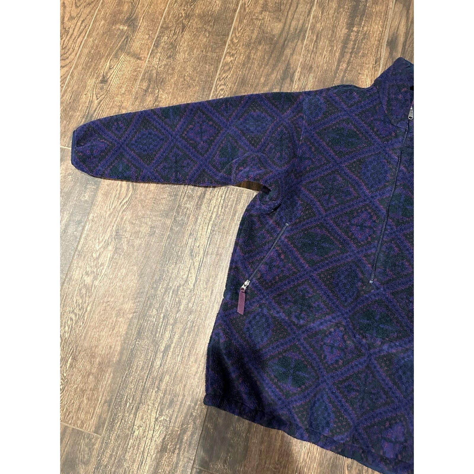 Patagonia VINTAGE Patagonia Half Zip Aztec 90s Fleece Pullover Sz Large Size US L / EU 52-54 / 3 - 3 Thumbnail