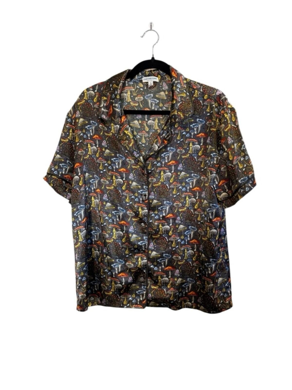 Other EARTHBOUND Men's Campy Mushroom Button-Down Shirt sz L Size US L / EU 52-54 / 3 - 1 Thumbnail