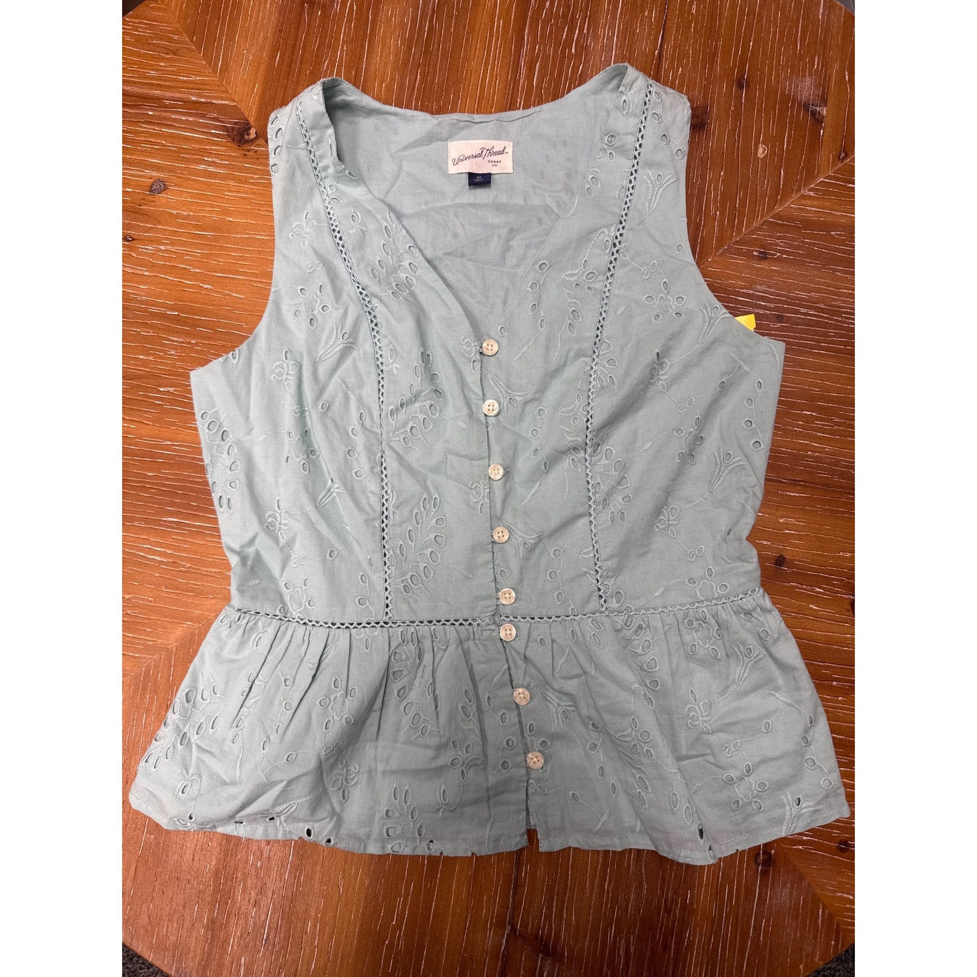 Other Universal Thread Womens XS Eyelet Button-Front Peplum Tank T Size XS / US 0-2 / IT 36-38 - 2 Thumbnail