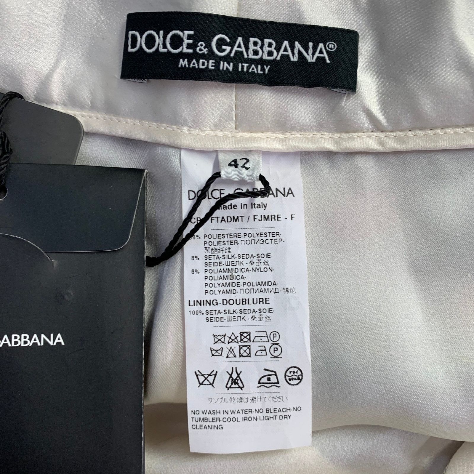 Dolce & Gabbana Size 6 White Pink Jacquard Floral Capri Dress Pants Size 28" / US 6 / IT 42 - 5 Thumbnail
