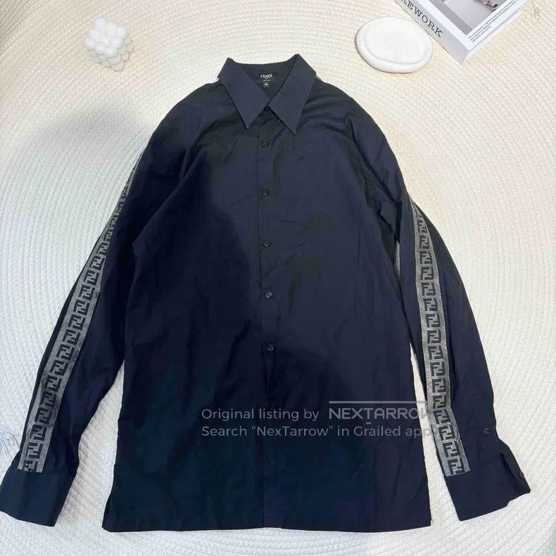 Fendi Fendi size 39 FF Printed Black Shirt, FF Print on Sleeves, Size US XXS / EU 40 - 1 Thumbnail