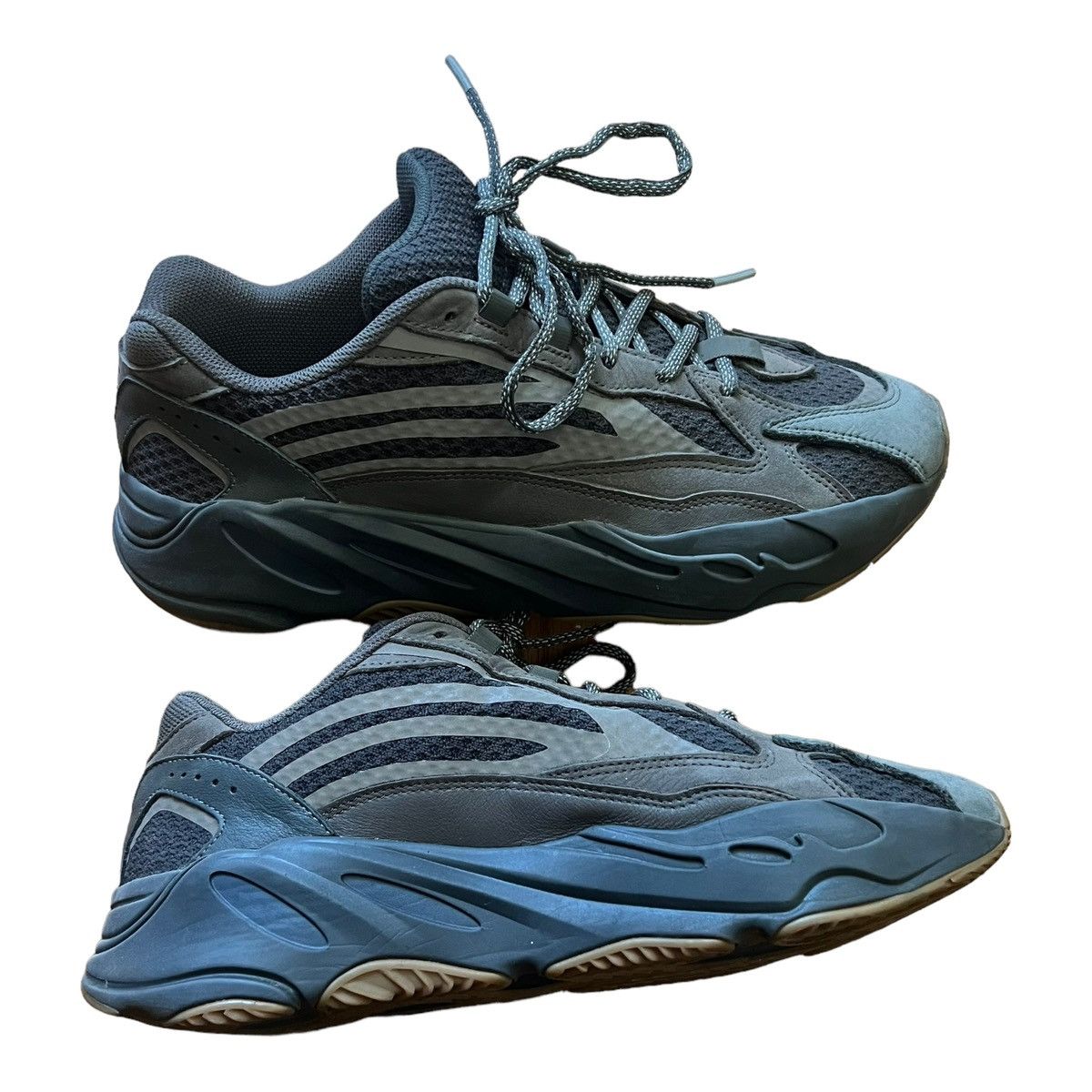 Adidas × Kanye West YEEZY BOOST 700 V2 GEODE COLORWAY Size US 10.5 / EU 43-44 - 2 Thumbnail