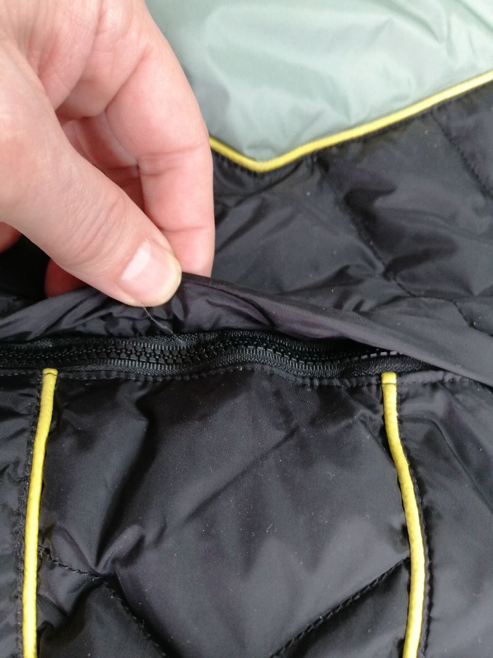Diesel × Vintage Diesel vintage puffer jacket mens Size M Size US M / EU 48-50 / 2 - 11 Thumbnail