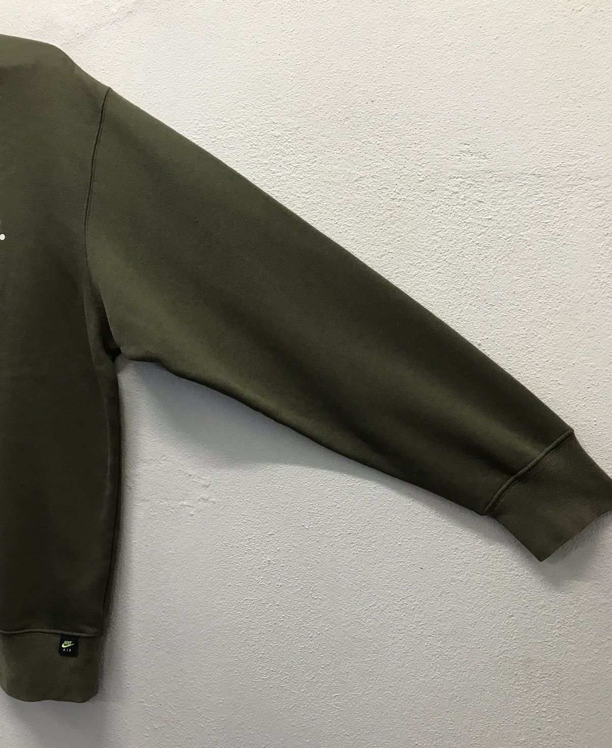 Nike × Vintage Vintage Nike Air Is Not A Shoe Sweatshirt Size US L / EU 52-54 / 3 - 7 Thumbnail