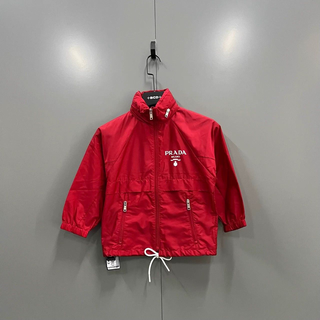 Prada PRADA red print logo jacket 36 NWT Size XS / US 0-2 / IT 36-38 - 2 Thumbnail