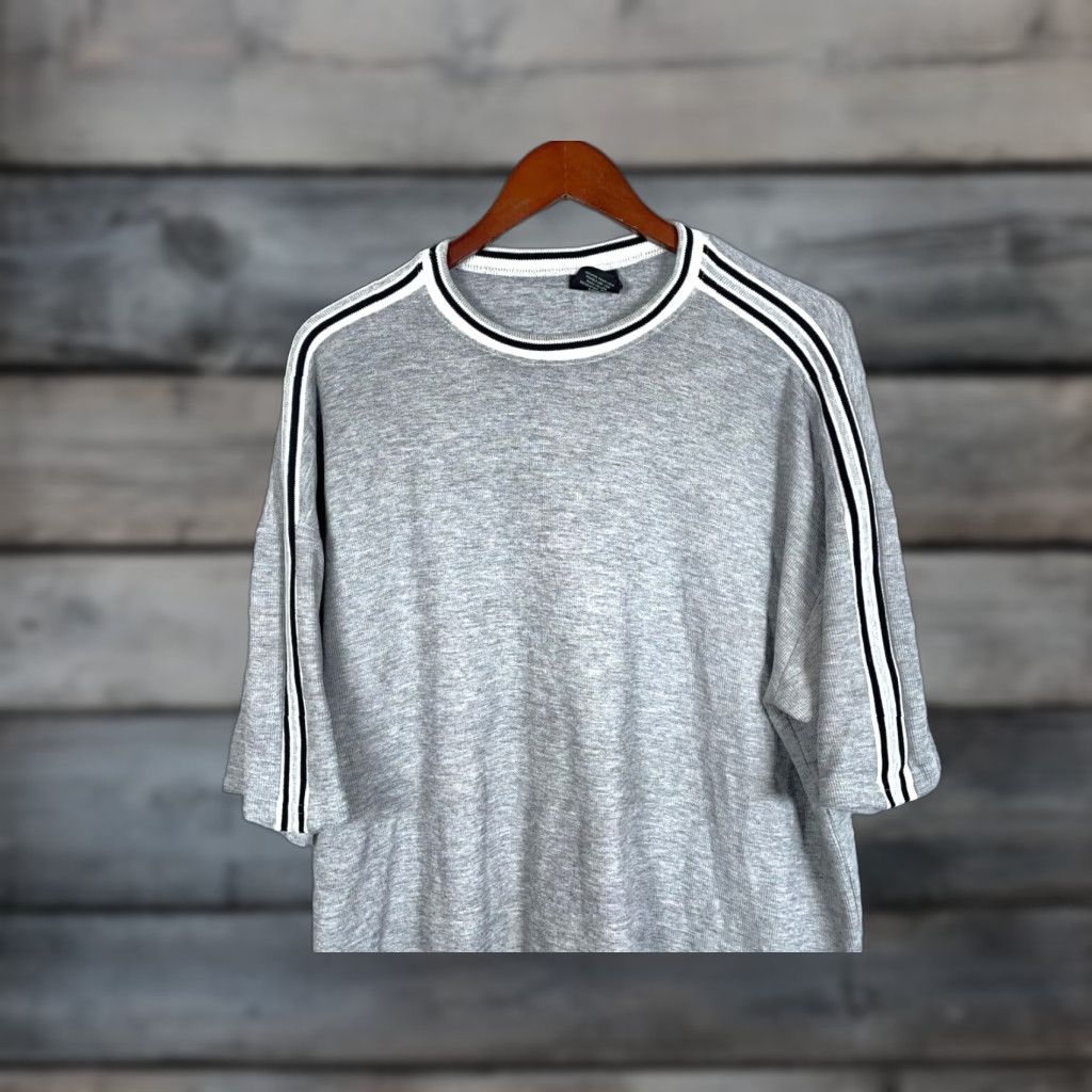 Vintage VINTAGE Left Coast T-Shirt Adult Large Gray Knit USA Made Knit 90s Preppy Shirt Mens Size US L / EU 52-54 / 3 - 1 Thumbnail