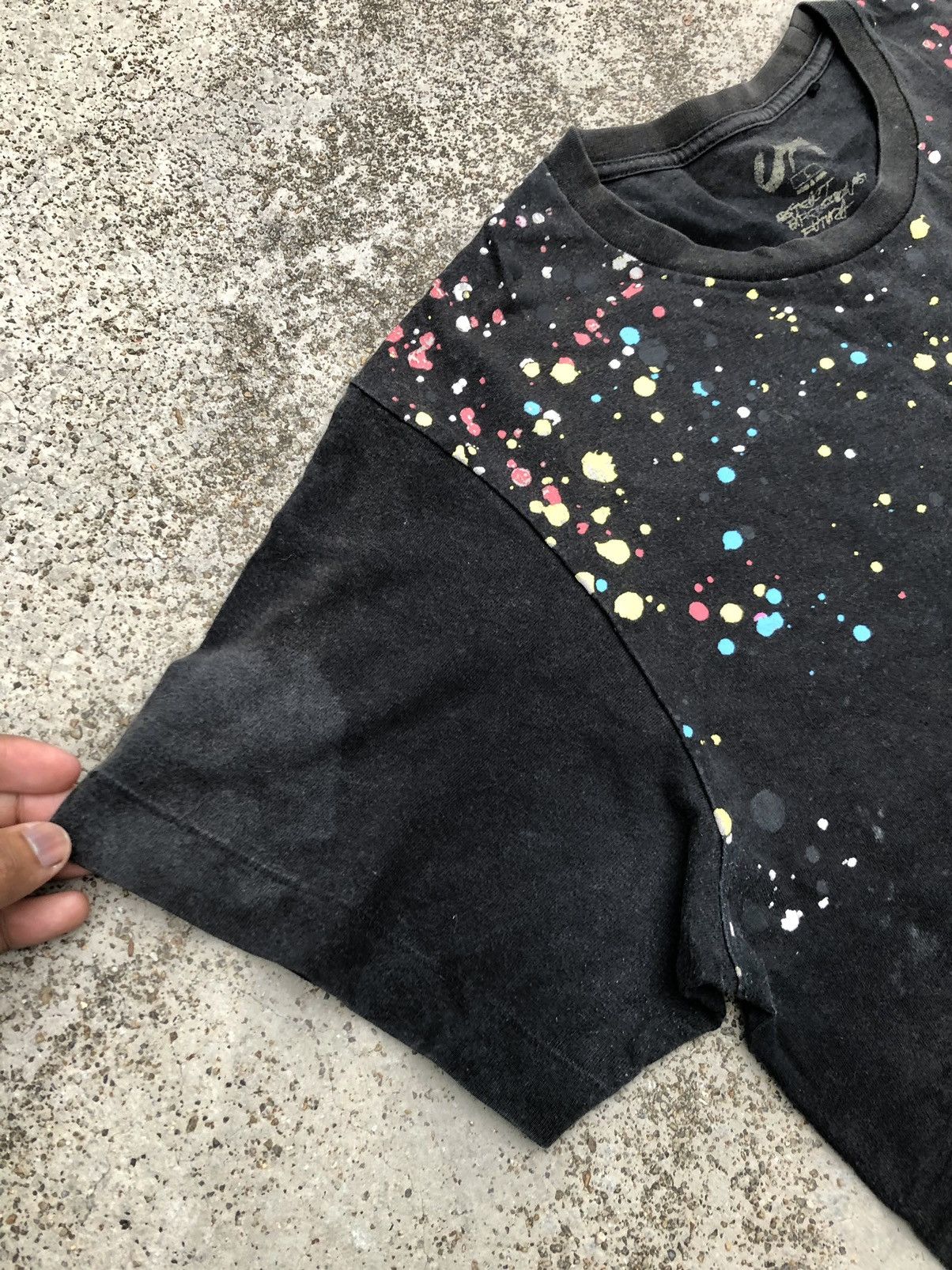 Futura × Uniqlo SUN FADED FUTURA UNIQLO TEE Size US L / EU 52-54 / 3 - 3 Thumbnail