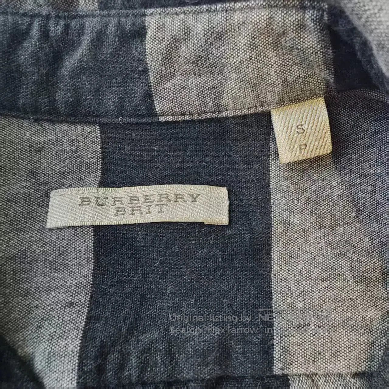 Burberry burberry checkered shirt in size small. Size US S / EU 44-46 / 1 - 3 Thumbnail