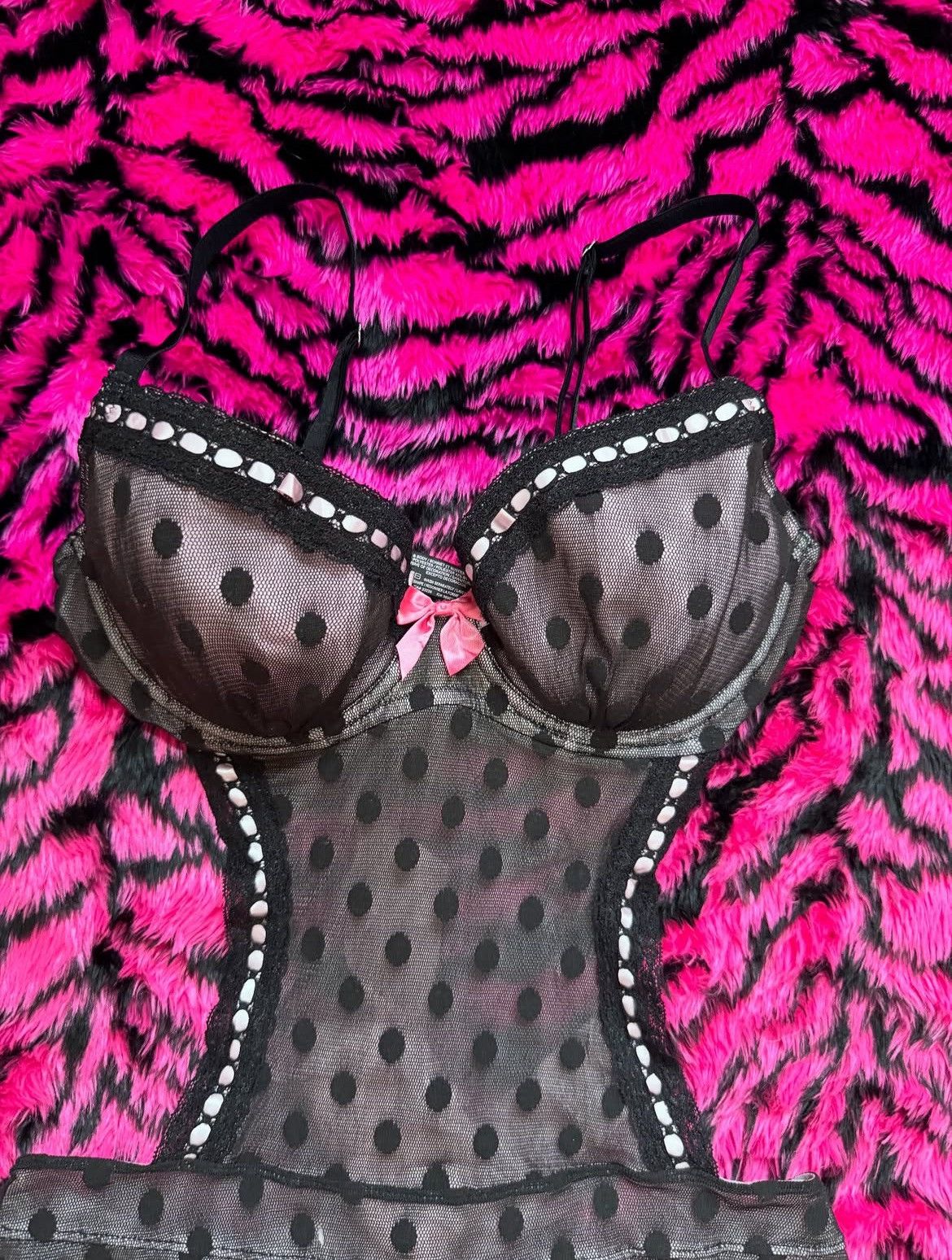 Victoria's Secret Victoria’s Secret Sexy Maid 36C PushUpBra Size ONE SIZE - 2 Thumbnail