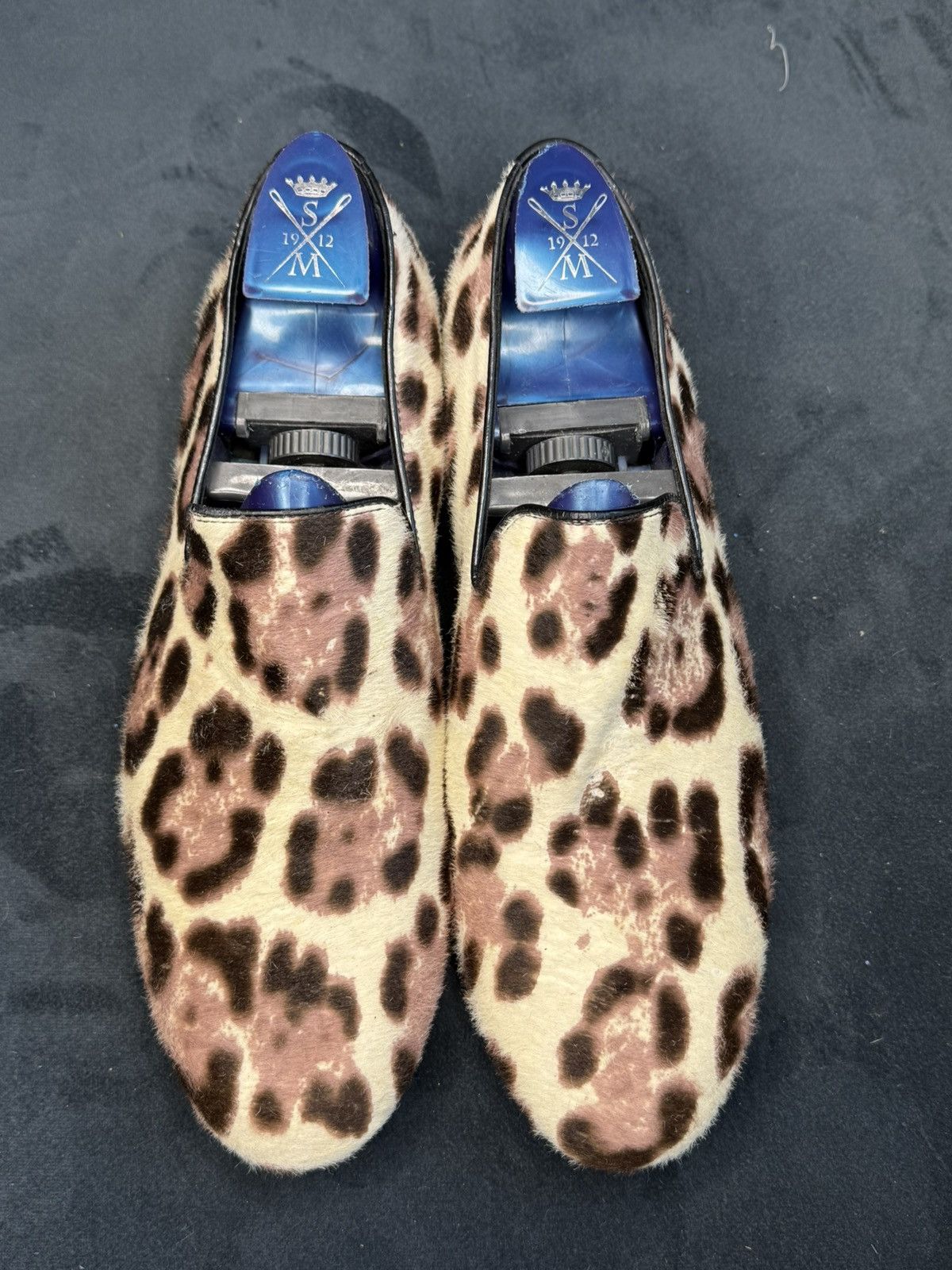 Jimmy Choo Rare Jimmy Choo loafers in pony hair leather UK 9 Size US 9 / EU 42 - 2 Thumbnail