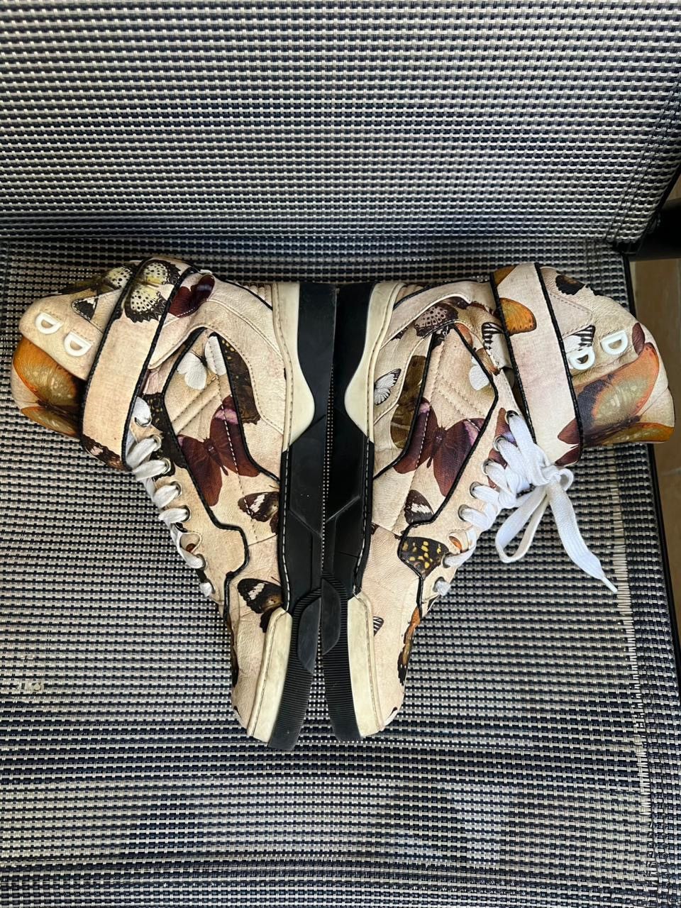 Givenchy Givenchy Tyson Butterfly Size US 6 / EU 39 - 4 Thumbnail