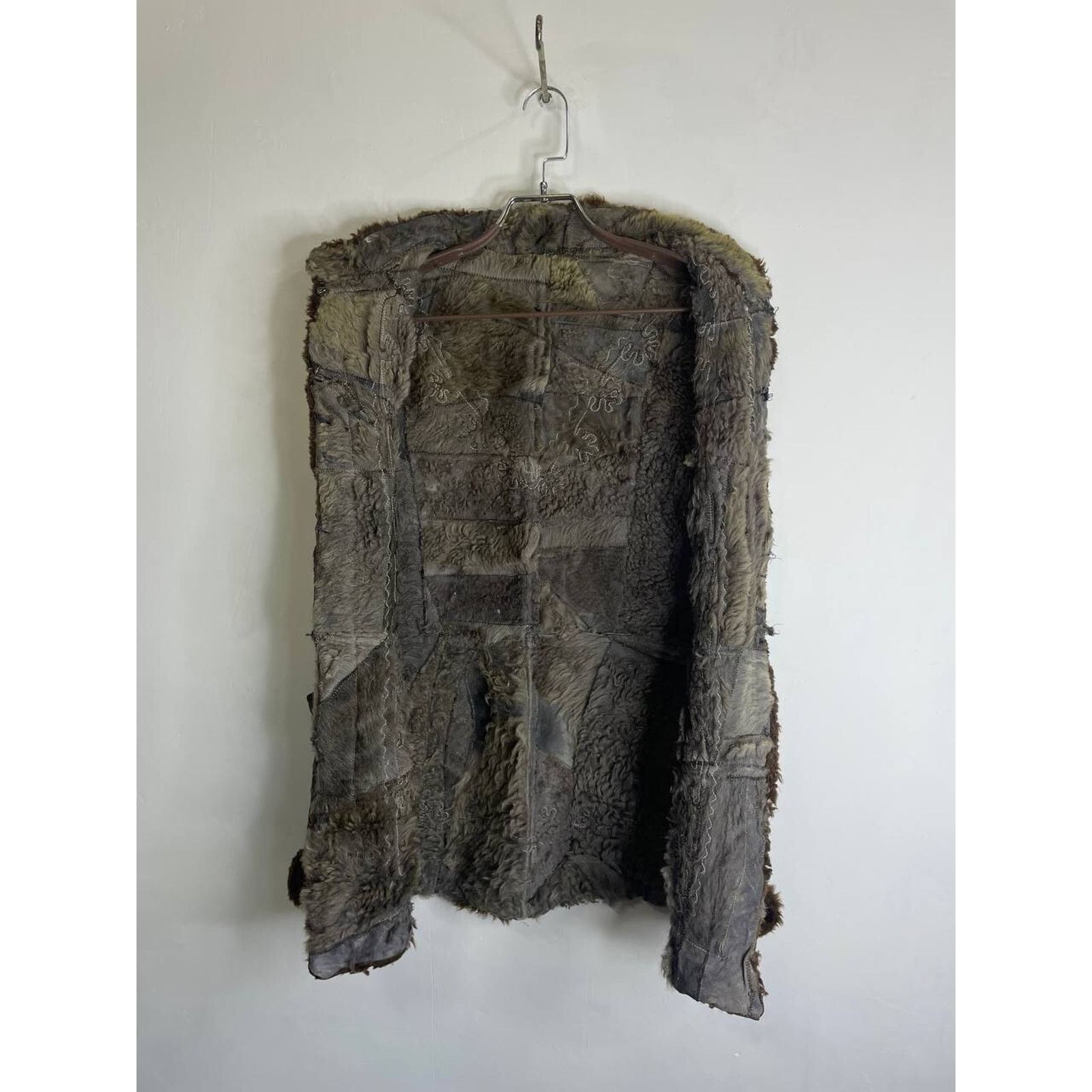 Japanese Brand × Vintage Vintage Shearling Patchwork Fur Vest Brown Suede Waistcoat Size M / US 6-8 / IT 42-44 - 7 Thumbnail