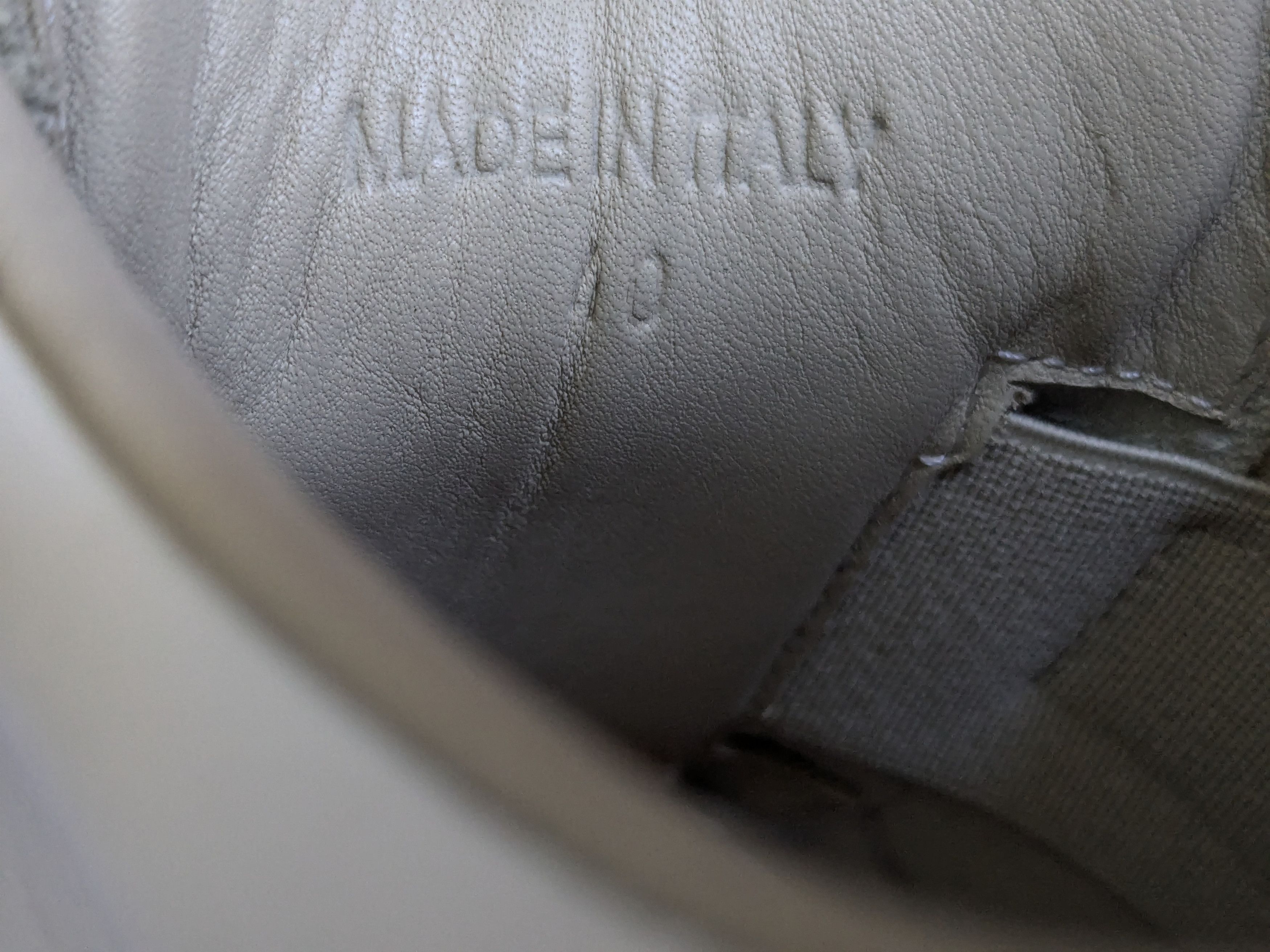 Maison Margiela Maison Margiela Replica GAT Sneakers Gray White 7 40 Low Top Size US 7 / EU 40 - 11 Thumbnail