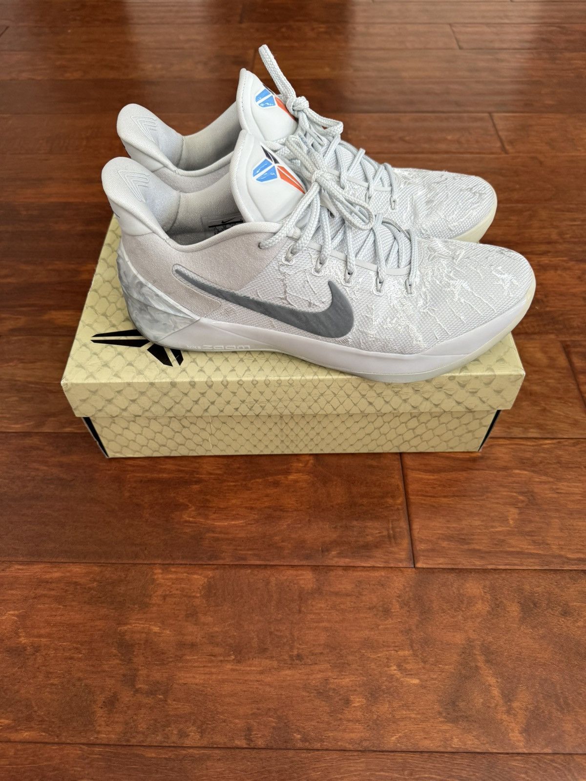 Nike Kobe “Derozan PE Compton